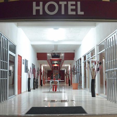 Hotel Plaza Providencia Ixtapa  Экстерьер фото