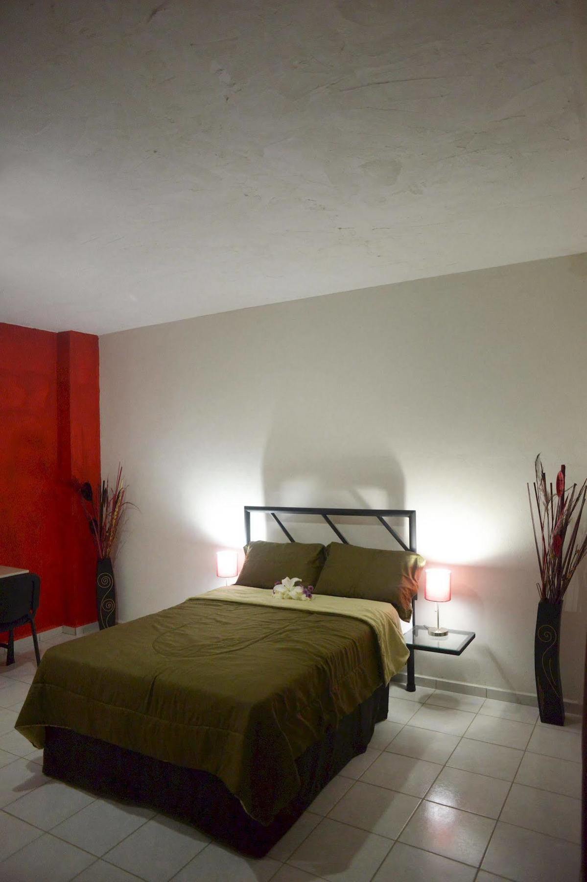 Hotel Plaza Providencia Ixtapa  Экстерьер фото
